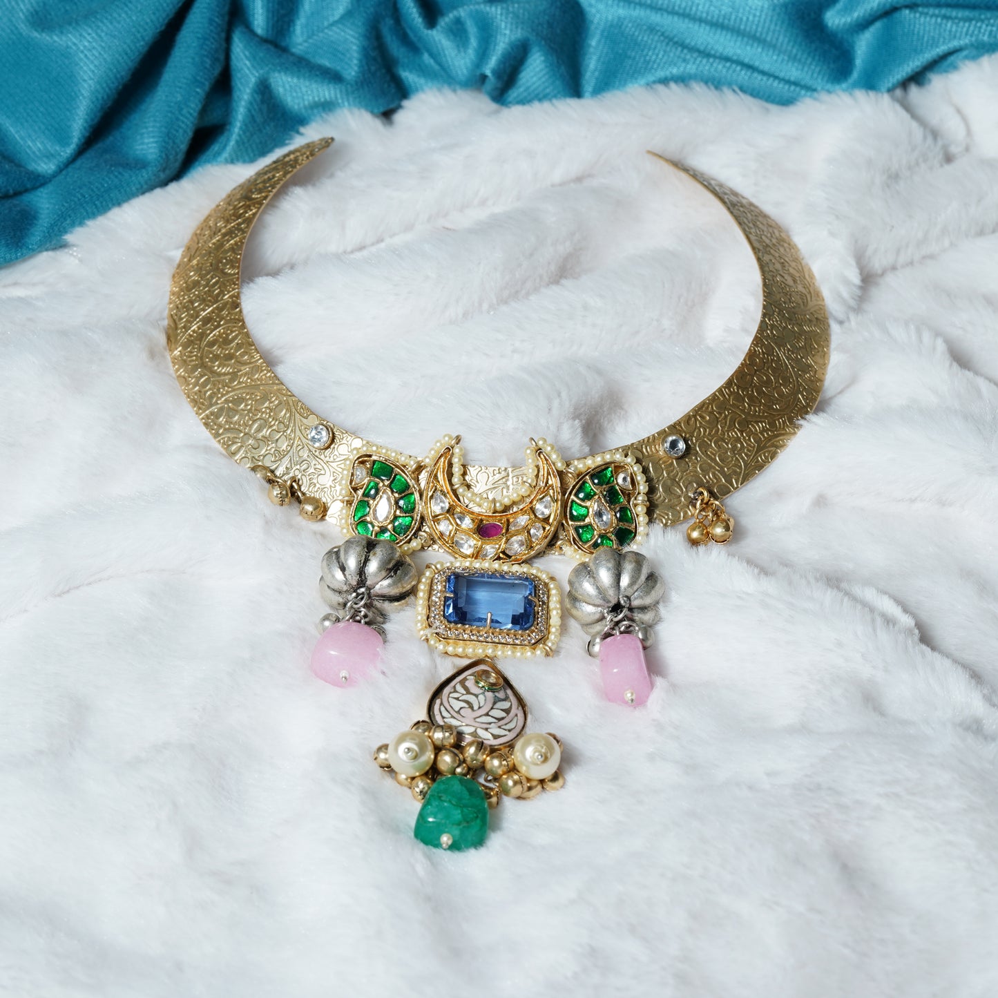 Rajasi Viraasat Collar Necklace