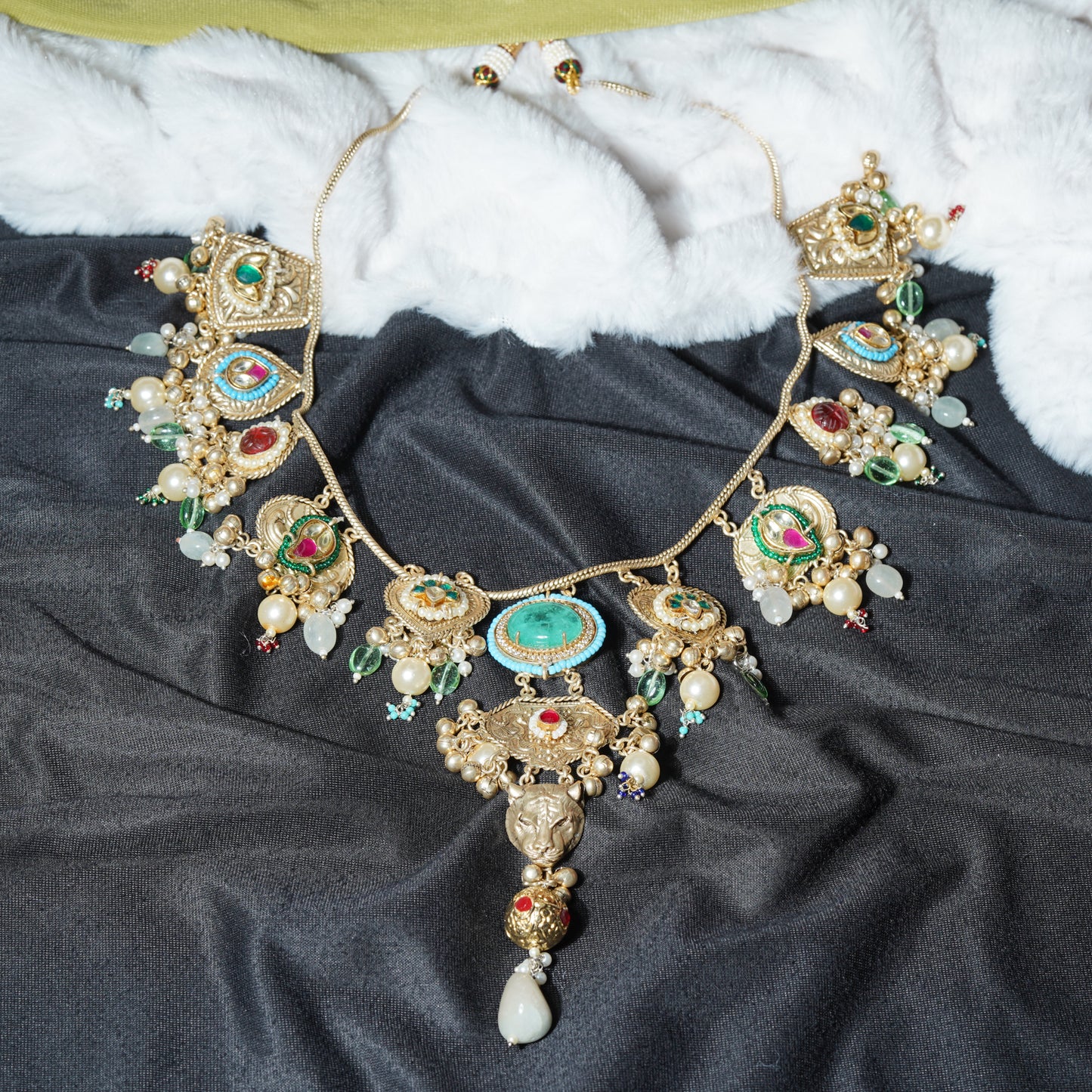 Shobha Haar Golden