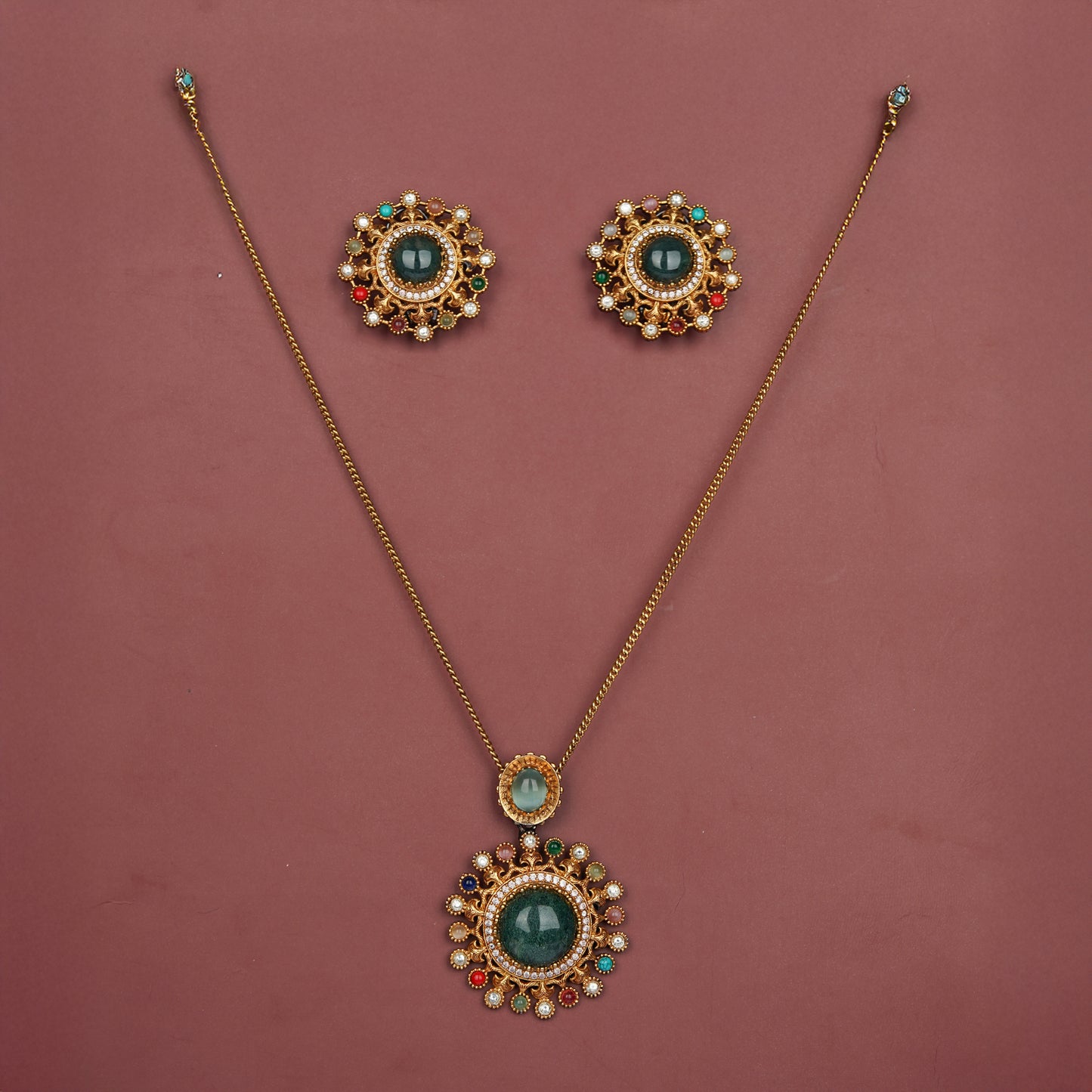 Navratna Radiance Set Green