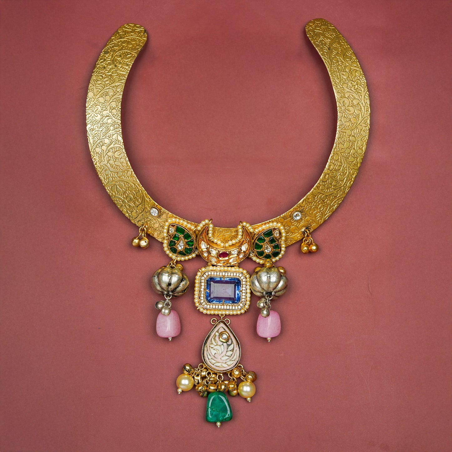 Rajasi Viraasat Collar Necklace