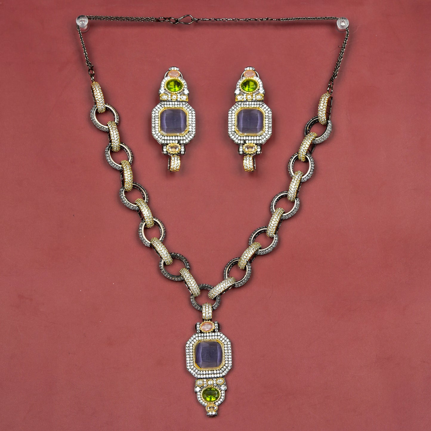 Noor Noir Set
